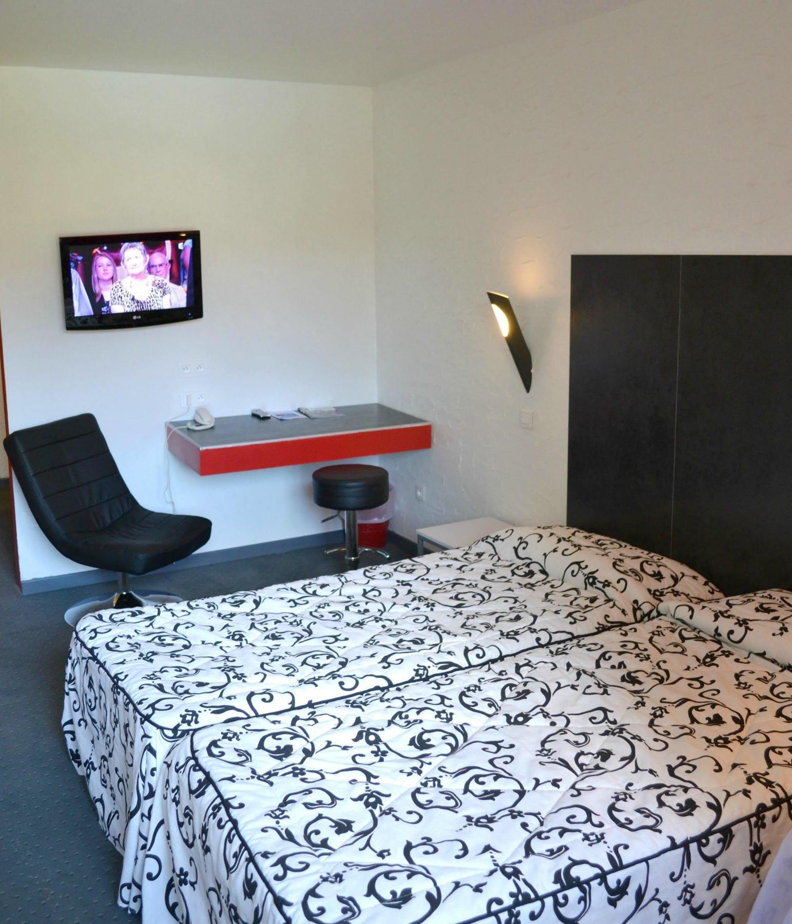 Hotel Relais 500 De Vienne Chonas-lʼAmballan Zewnętrze zdjęcie