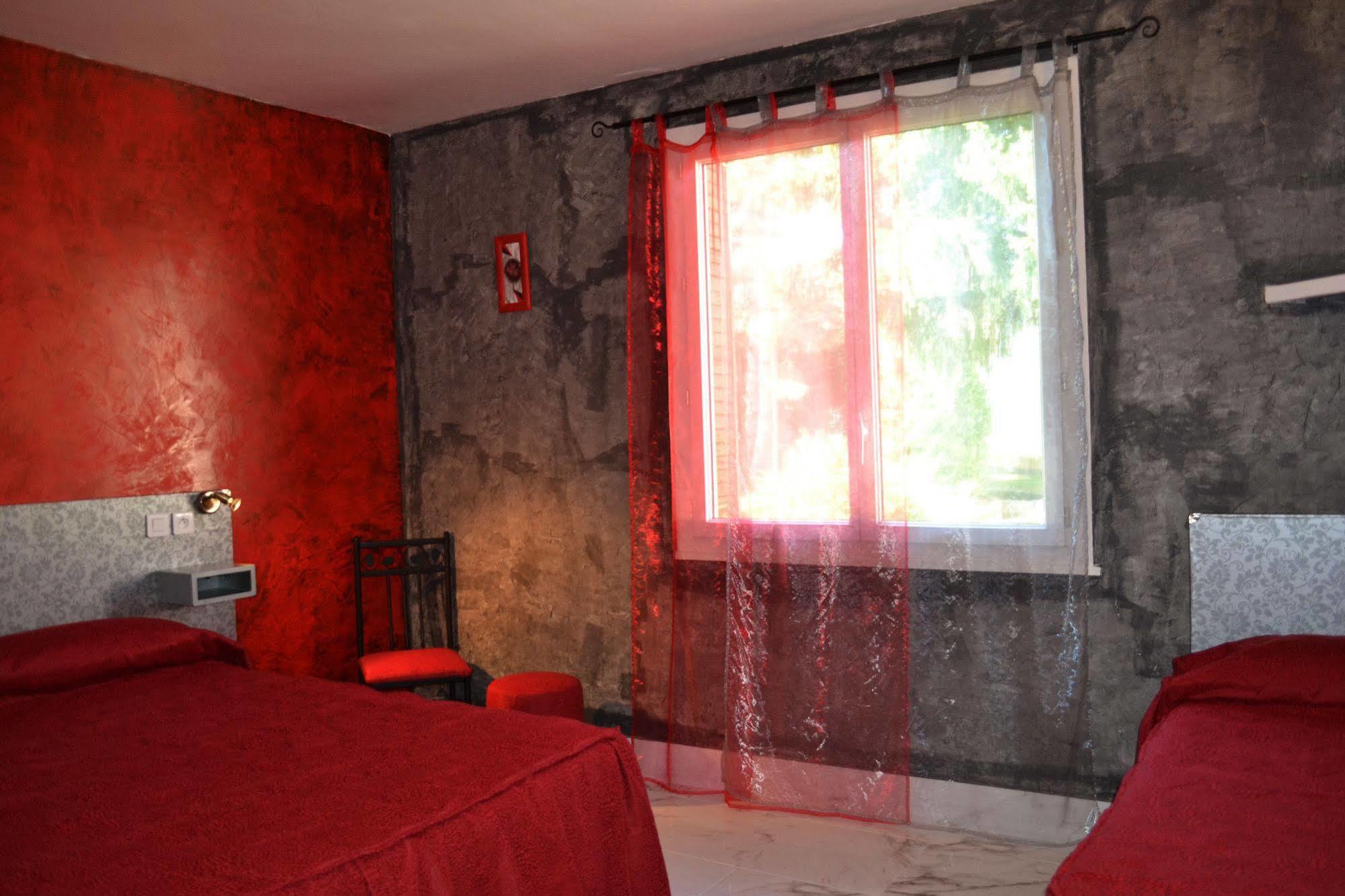 Hotel Relais 500 De Vienne Chonas-lʼAmballan Zewnętrze zdjęcie